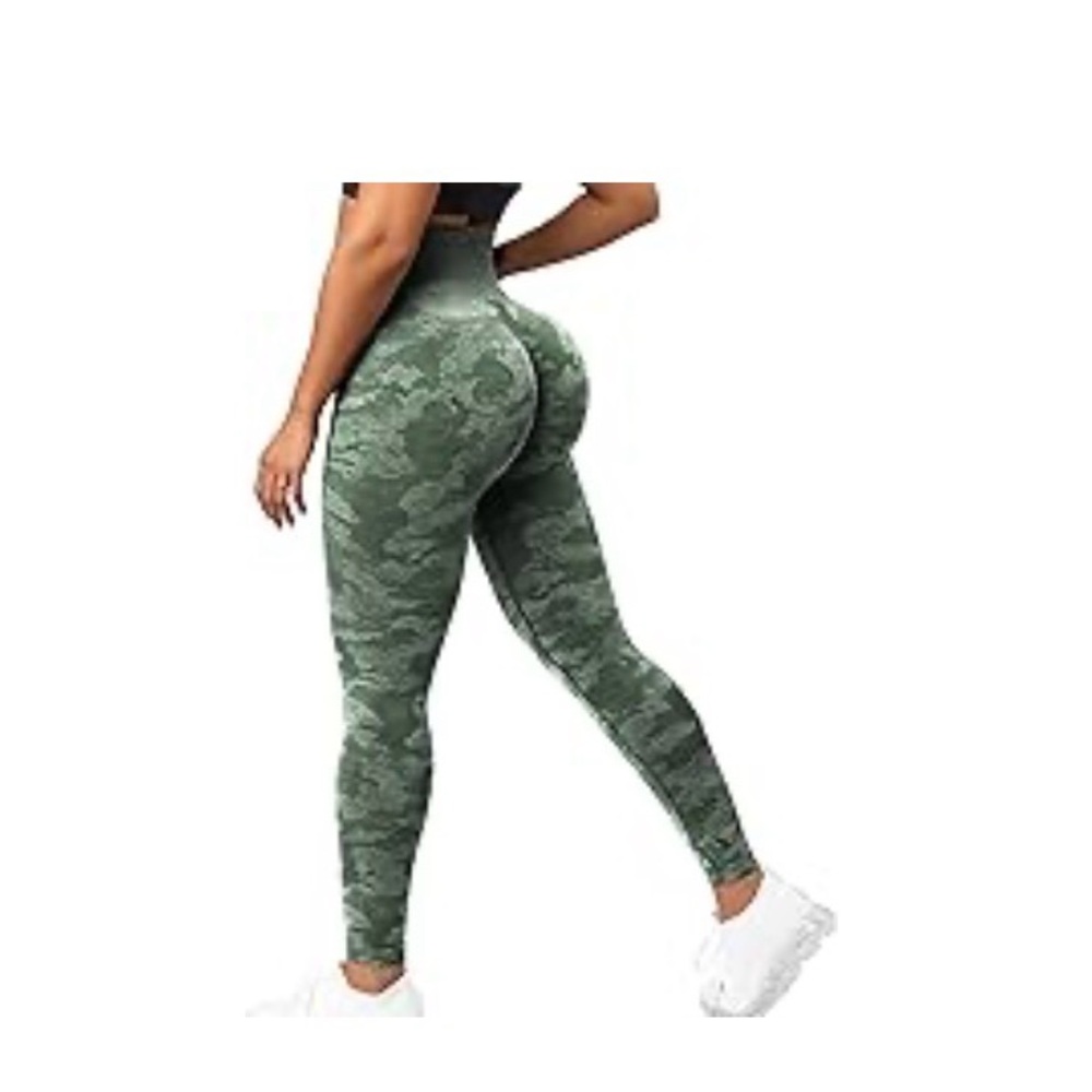 Stylish Green Camouflage Leggings